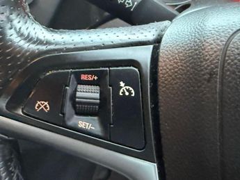 Vauxhall Insignia 2.0 CDTi SRi Euro 5 5dr