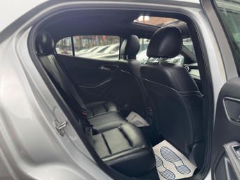 Mercedes-Benz GLA 2.0 GLA250 Sport (Premium Plus) 7G-DCT 4MATIC Euro 6 (s/s) 5dr