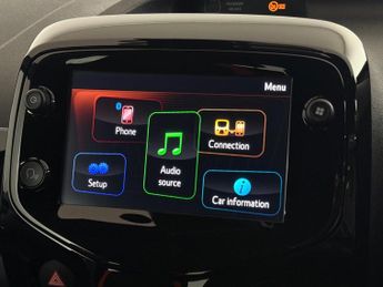 Toyota AYGO 1.0 VVT-i JBL Edition x-shift Euro 6 5dr