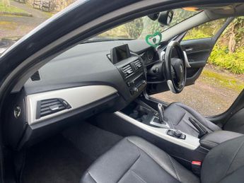 BMW 1 Series 2.0 116d SE Auto Euro 5 (s/s) 5dr