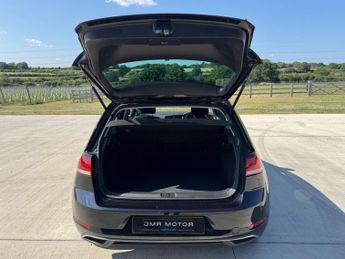Volkswagen Golf 1.4 TSI BlueMotion Tech SE DSG Euro 6 (s/s) 5dr