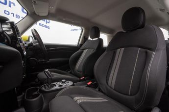 MINI Electric Hatch Cooper SE 32.6kWh Level 1 Auto 3dr