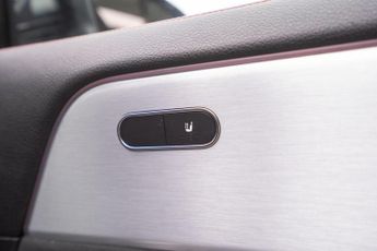 Mercedes-Benz EQA EQA 250 66.5kWh AMG Line Auto 5dr