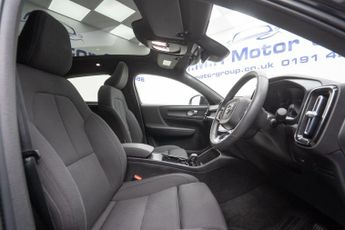 Volvo C40 Recharge 69kWh Core Auto 5dr