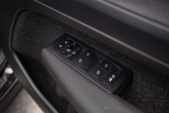 Volvo C40 Recharge 69kWh Core Auto 5dr