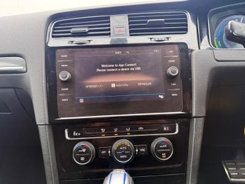 Volkswagen Golf 1.4 TSI 8.7kWh GTE DSG Euro 6 (s/s) 5dr