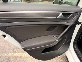 Volkswagen Golf 1.4 TSI 8.7kWh GTE DSG Euro 6 (s/s) 5dr