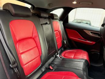 Jaguar F-PACE 2.0 D180 R-Sport Auto AWD Euro 6 (s/s) 5dr