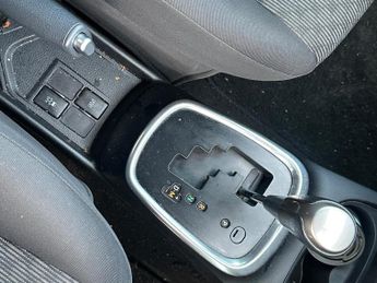 Toyota Yaris 1.33 Dual VVT-i Icon Multidrive S Euro 5 5dr Euro 5