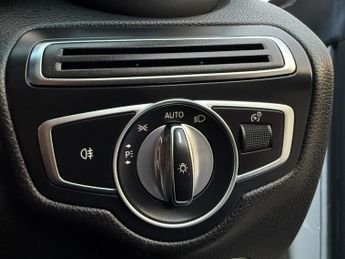 Mercedes-Benz C Class 2.0 C200 AMG Line G-Tronic+ 4MATIC Euro 6 (s/s) 2dr