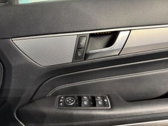 Mercedes-Benz E Class 2.1 E250 CDI AMG Sport G-Tronic+ Euro 5 (s/s) 2dr