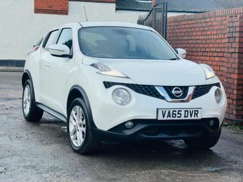 Nissan Juke 1.6 N-Connecta XTRON Euro 6 5dr