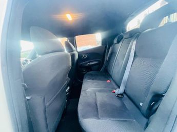 Nissan Juke 1.6 N-Connecta XTRON Euro 6 5dr