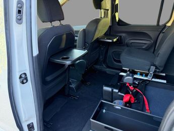VAUXHALL COMBO LIFE SE XL S/S WAV Conversion