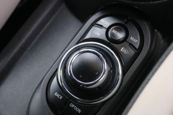 MINI Hatch 1.5 Cooper Exclusive Steptronic Euro 6 (s/s) 5dr