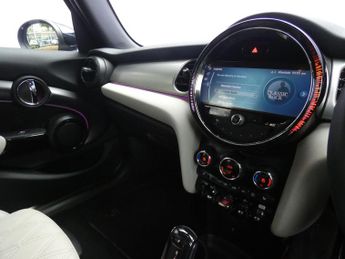 MINI Hatch 1.5 Cooper Exclusive Steptronic Euro 6 (s/s) 5dr