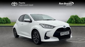 Toyota Yaris 1.5 VVT-h Design E-CVT Euro 6 (s/s) 5dr