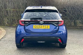 Toyota Yaris 1.5 VVT-h Dynamic E-CVT Euro 6 (s/s) 5dr