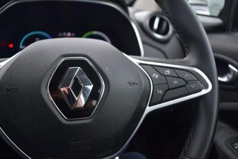 Renault Zoe R110 EV50 52kWh SE Auto 5dr (Rapid Charge)