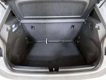 CUPRA Born 58kWh V2 Hatchback 5dr Electric Auto (204 ps)