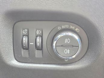 Vauxhall Corsa 1.4 16V SE Auto Euro 5 5dr