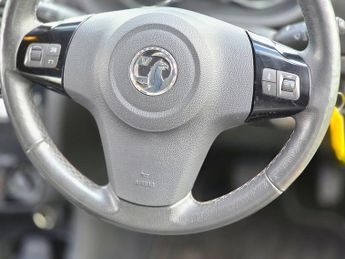 Vauxhall Corsa 1.4 16V SE Auto Euro 5 5dr