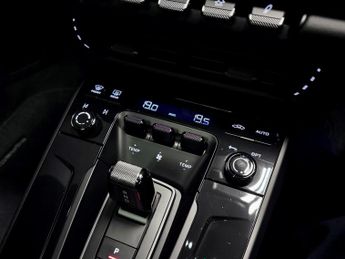 Porsche 911 3.6 T-Hybrid 992 Carrera GTS Coupe 2dr Petrol Hybrid PDK Euro 6 