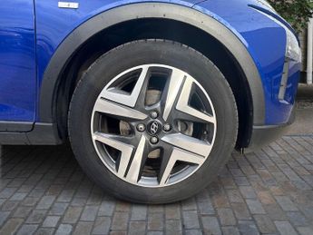 Hyundai Bayon Premium T-Gdi Mhev Auto
