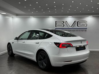 Tesla Model 3 Standard Range Plus Auto RWD 4dr