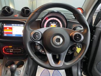 Smart fortwo 17.6kWh Prime (Premium) Auto 2dr (22kW Charger)