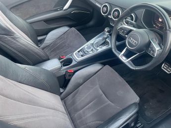 Audi TT 2.0 TFSI Black Edition Roadster S Tronic quattro Euro 6 (s/s) 2d