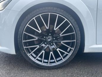 Audi TT 2.0 TFSI Black Edition Roadster S Tronic quattro Euro 6 (s/s) 2d
