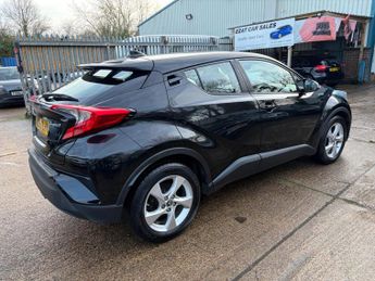Toyota C-HR 1.8 VVT-h Icon CVT Euro 6 (s/s) 5dr
