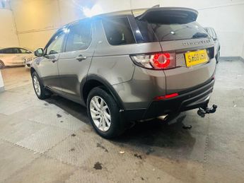 Land Rover Discovery Sport 2.0 TD4 SE Tech Auto 4WD Euro 6 (s/s) 5dr