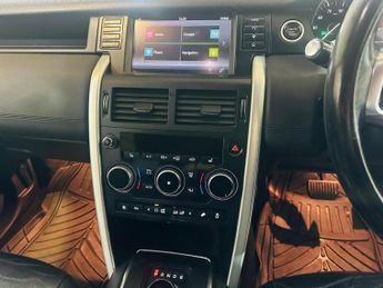 Land Rover Discovery Sport 2.0 TD4 SE Tech Auto 4WD Euro 6 (s/s) 5dr