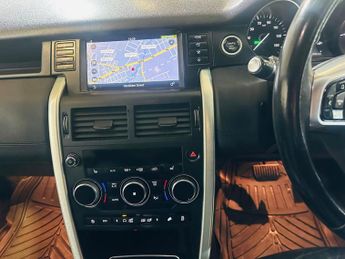 Land Rover Discovery Sport 2.0 TD4 SE Tech Auto 4WD Euro 6 (s/s) 5dr