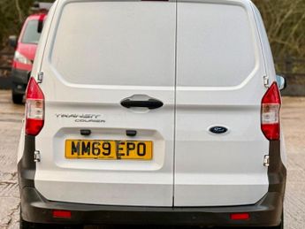 Ford Transit Courier 1.0 EcoBoost Leader L1 Euro 6 4dr