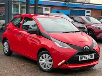 Toyota AYGO 1.0 VVT-i x Hatchback 5dr Petrol Manual Euro 5 Euro 5 (68 ps)