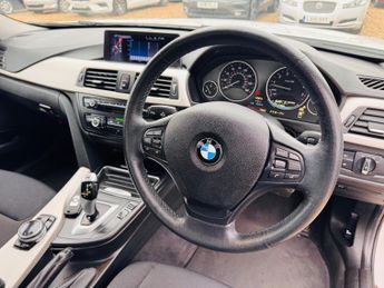 BMW 3 Series 2.0 320i SE Saloon 4dr Petrol Auto Euro 6 (s/s) (184 ps)