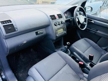 Volkswagen Touran 1.6 S 5dr (7 Seats)