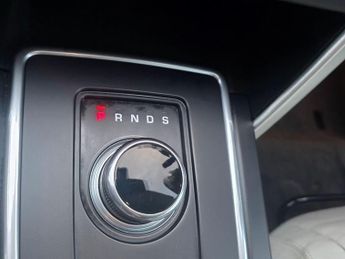 Land Rover Discovery Sport 2.0 TD4 SE Tech Auto 4WD Euro 6 (s/s) 5dr