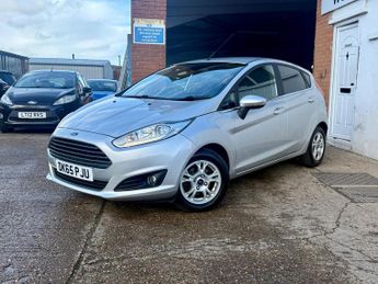 Ford Fiesta 1.5 TDCi ECOnetic Titanium Euro 6 (s/s) 5dr
