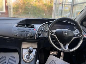 Honda Civic 1.8 i-VTEC SE i-Shift 5dr
