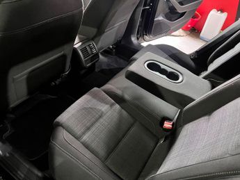 Volkswagen Passat 2.0 TDI EVO SE Nav DSG Euro 6 (s/s) 4dr