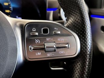 Mercedes-Benz A Class 2.0 A180 AMG Line Edition (Executive) Saloon 4dr Diesel 8G-DCT E