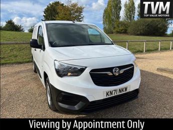 Vauxhall Combo 1.5 Turbo D 2000 Dynamic L1 H1 Euro 6 4dr