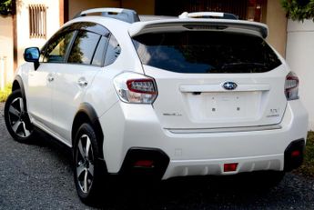 Subaru XV 2.0 Hybrid 4WD - Jap Service History