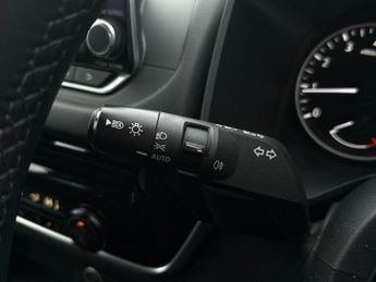 Nissan Qashqai Acenta Prem T Mhev Cvt