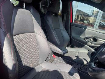 TOYOTA YARIS 1.5 VVT-h Launch Edition Hatchback 5dr Petrol Hybrid E-CVT Euro 