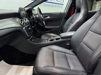 Mercedes-Benz GLA 2.1 GLA220d AMG Line (Premium Plus) 7G-DCT 4MATIC Euro 6 (s/s) 5